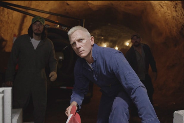 Steven Soderberghs Logan lucky lands bleecker street